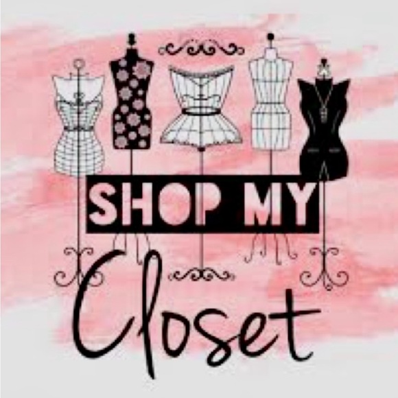 Meet your Posher, Danielle - Picture 3 of 13